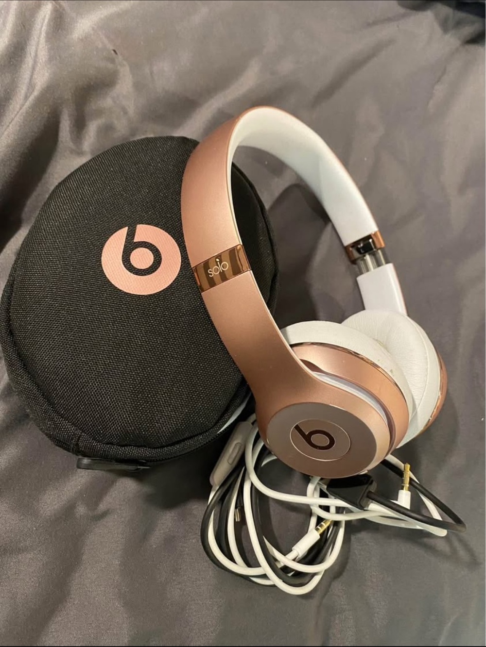 Beats by Dre Solo3 Wireless On-Ear Headphones - Rose Gold & White